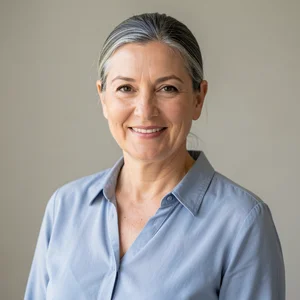 Christina Owens logo