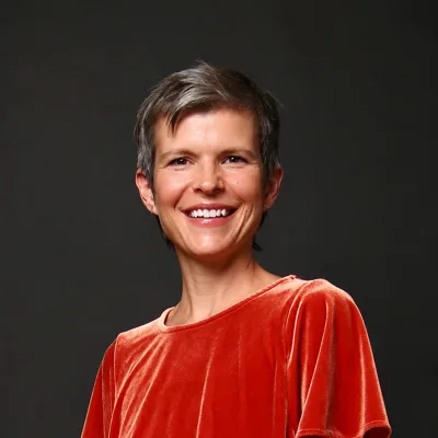 Rebecca Belenky logo